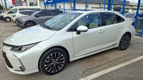 TOYOTA COROLLA 2.0 VVT-IE FLEX ALTIS PREMIUM DIRECT SHIFT